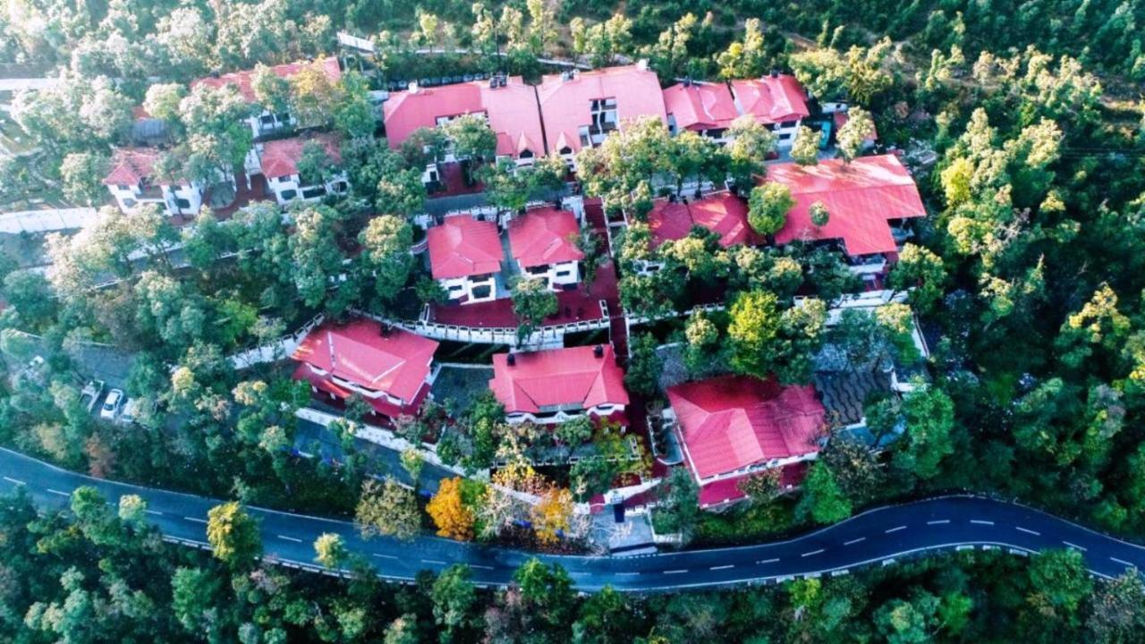 Surbee Resort Mussoorie Buitenkant foto