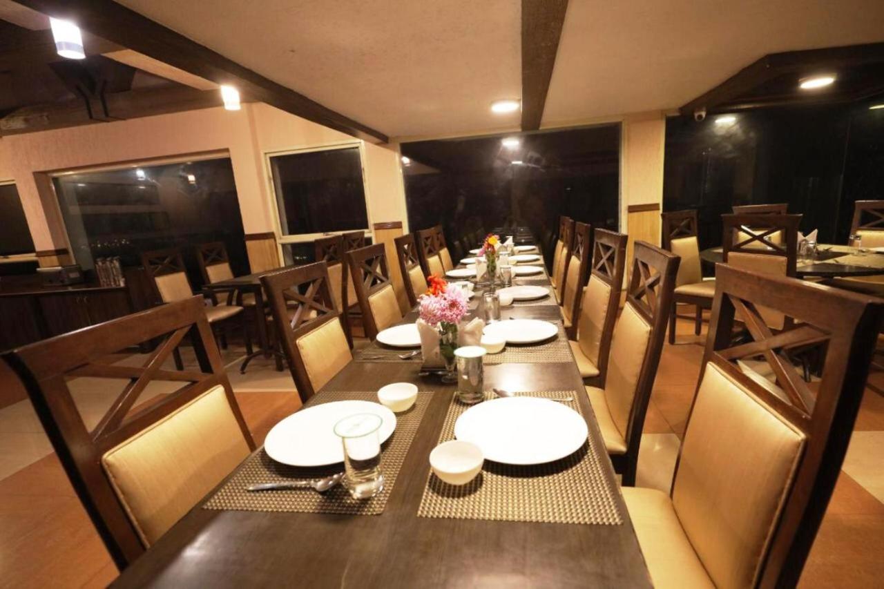 Surbee Resort Mussoorie Buitenkant foto