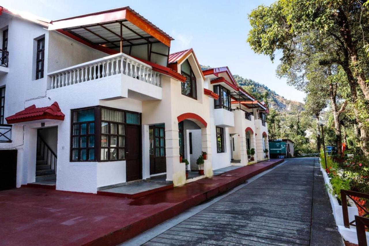 Surbee Resort Mussoorie Buitenkant foto
