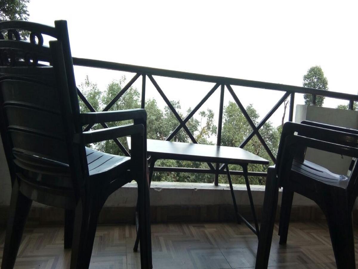 Surbee Resort Mussoorie Buitenkant foto